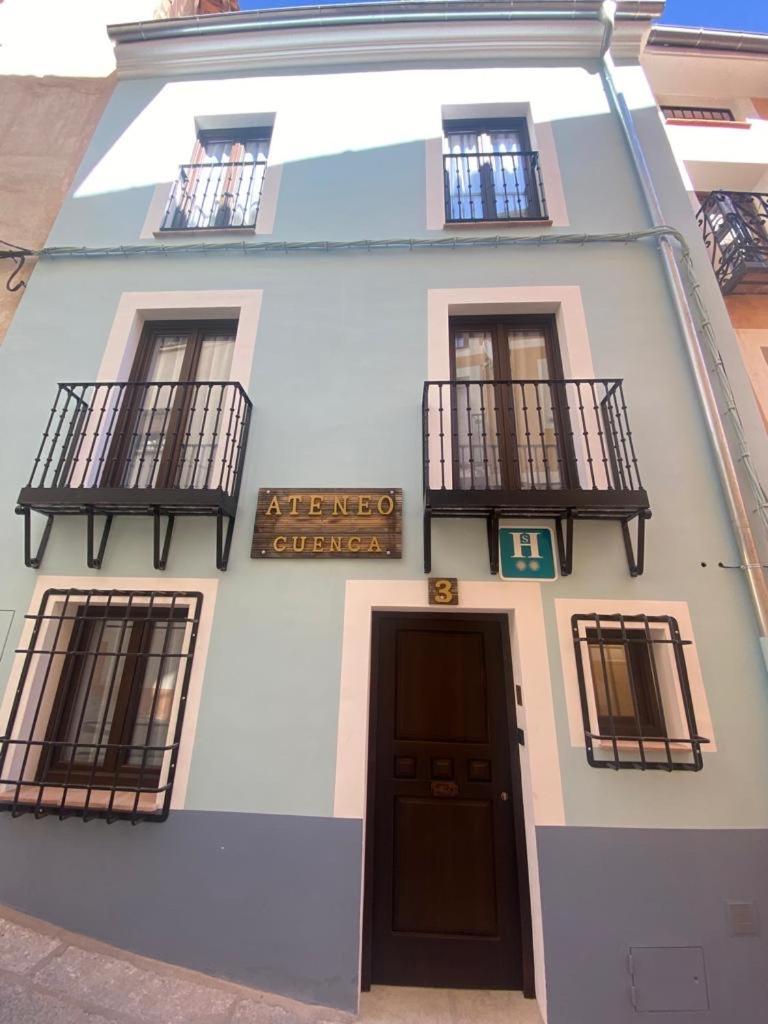 Ateneo Cuenca Suites Con Cocina En El Casco Historico Esterno foto
