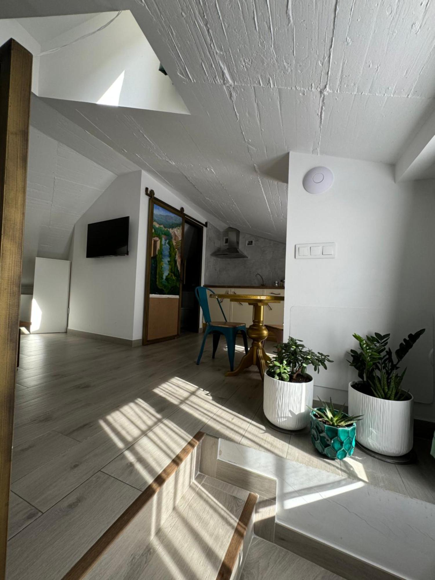 Ateneo Cuenca Suites Con Cocina En El Casco Historico Esterno foto